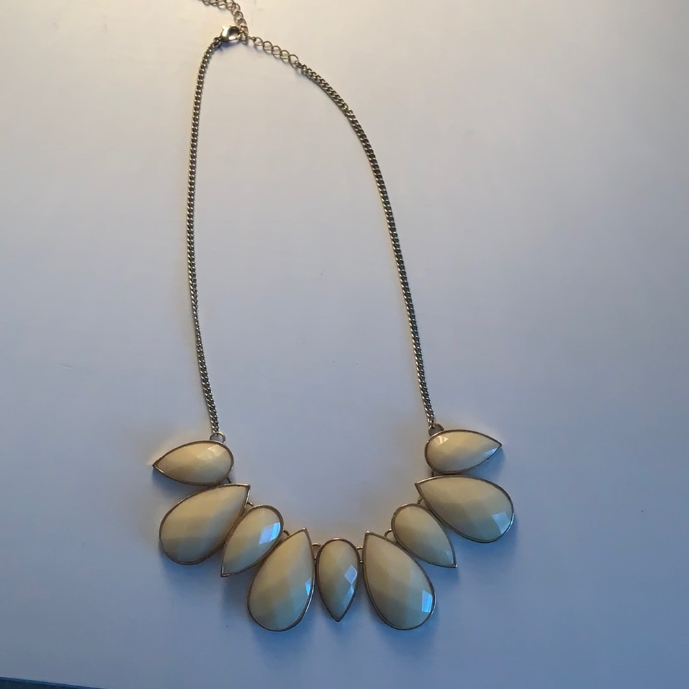 Cream necklace